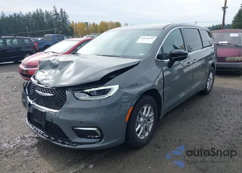 2025 Chrysler Pacifica Select из США, поврежденный, VIN 2C4RC1BG2SR545270